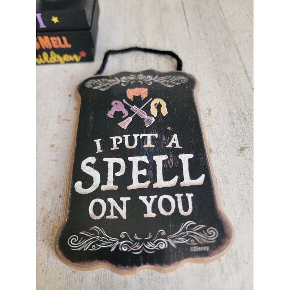 Hocus pocus I put a spell on you mini sign home decor Halloween set - Picture 4 of 6